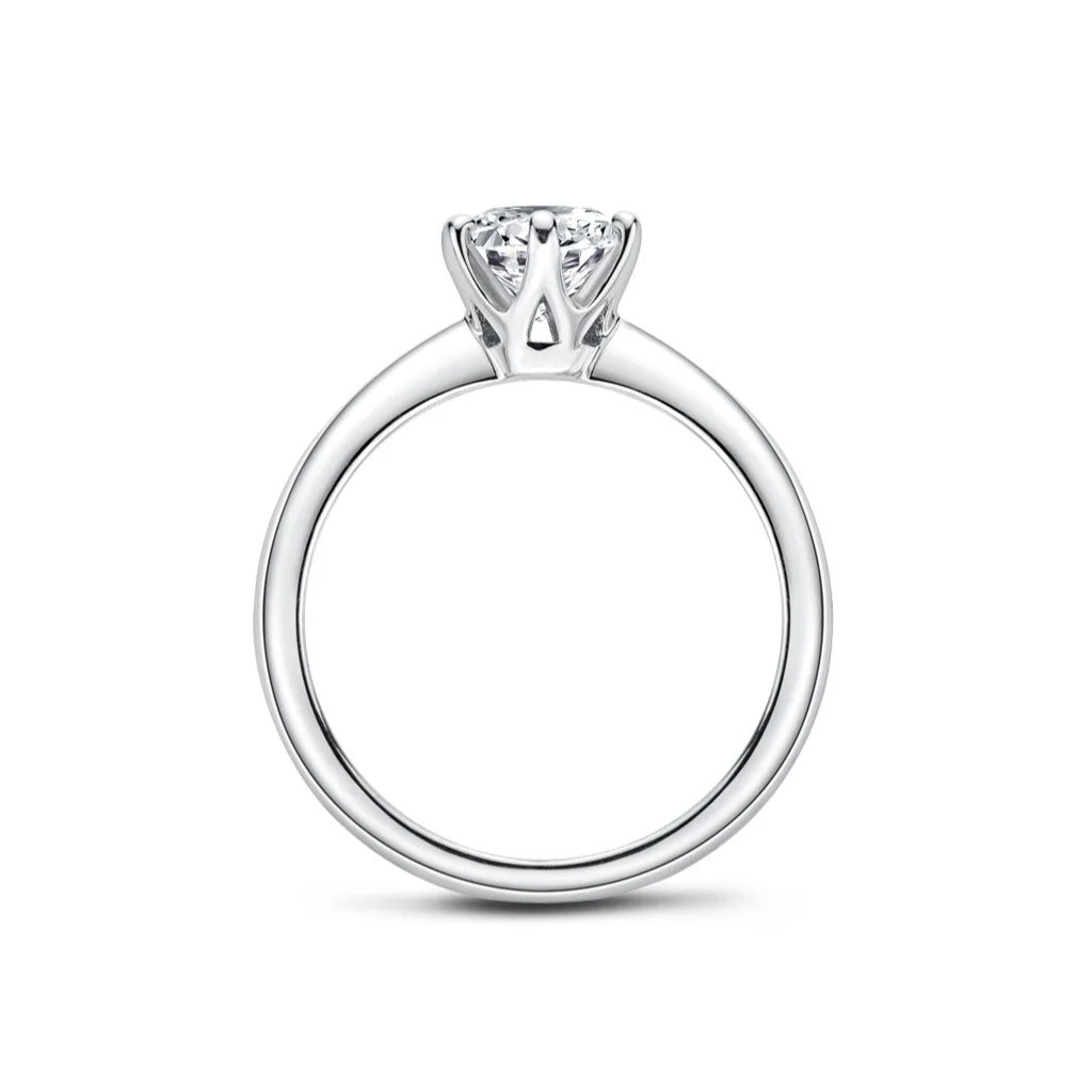 Bague moissanite Montréal L'Iconique solitaire