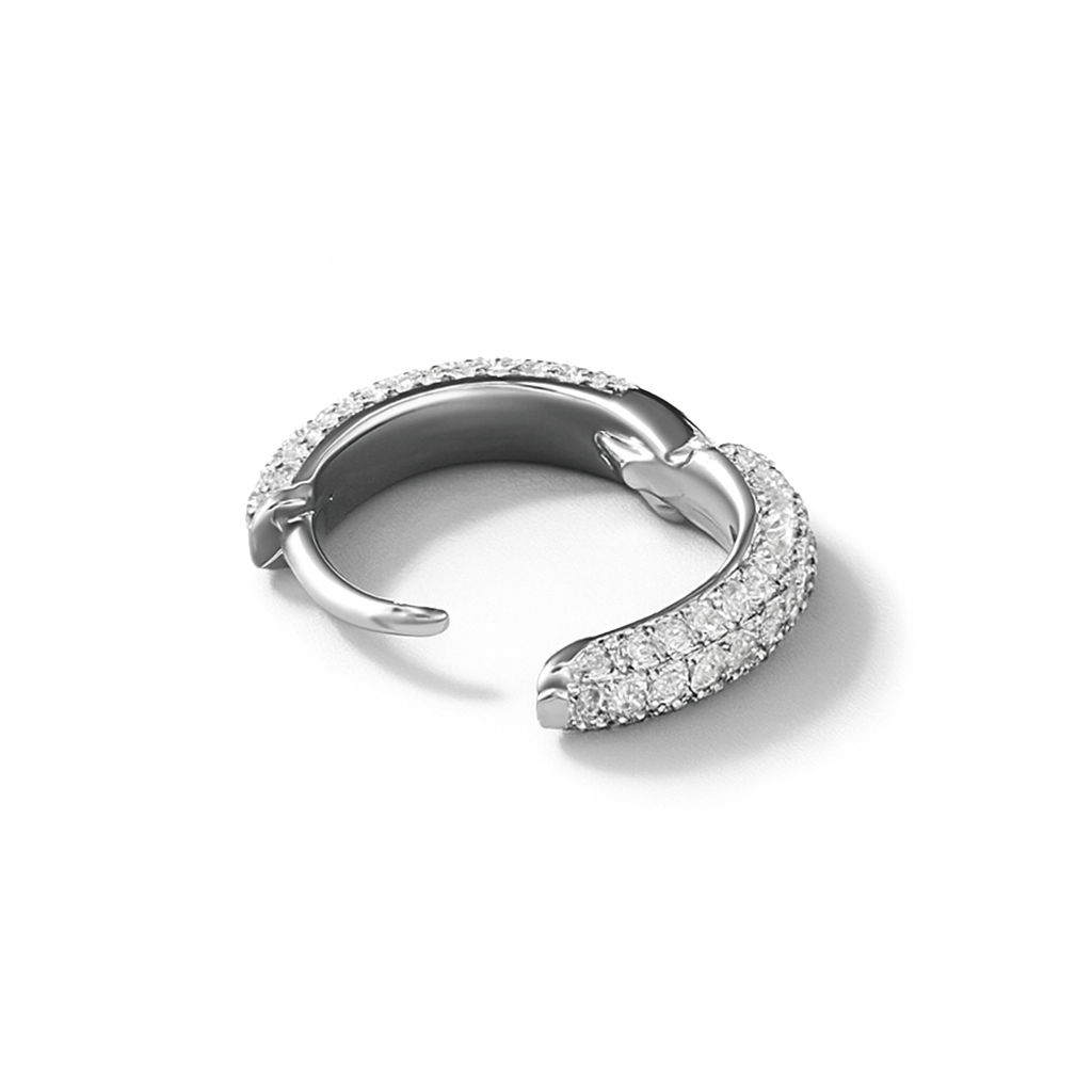 Huggies eclat triple pave VVS1 Moissanite Diamond - Montreal Moissanite